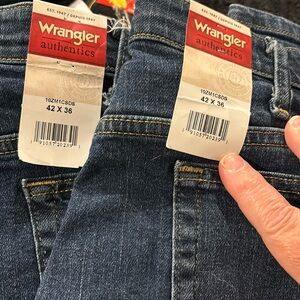 2 pair of Wrangler Authentic Men’s Jeans sz 42 x 36 nwt